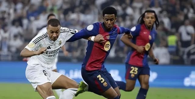 皇家马德里连续三场失利，球队陷入低谷期