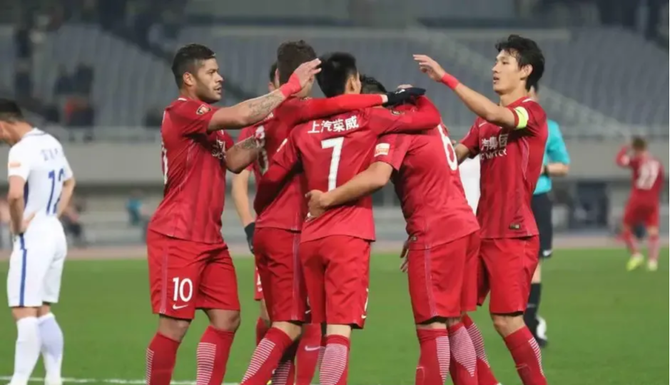 包含新赛季备战如火如荼,球队展现团结合作精神的词条 包含新赛季备战如火如荼,球队展现团结合作精神的词条