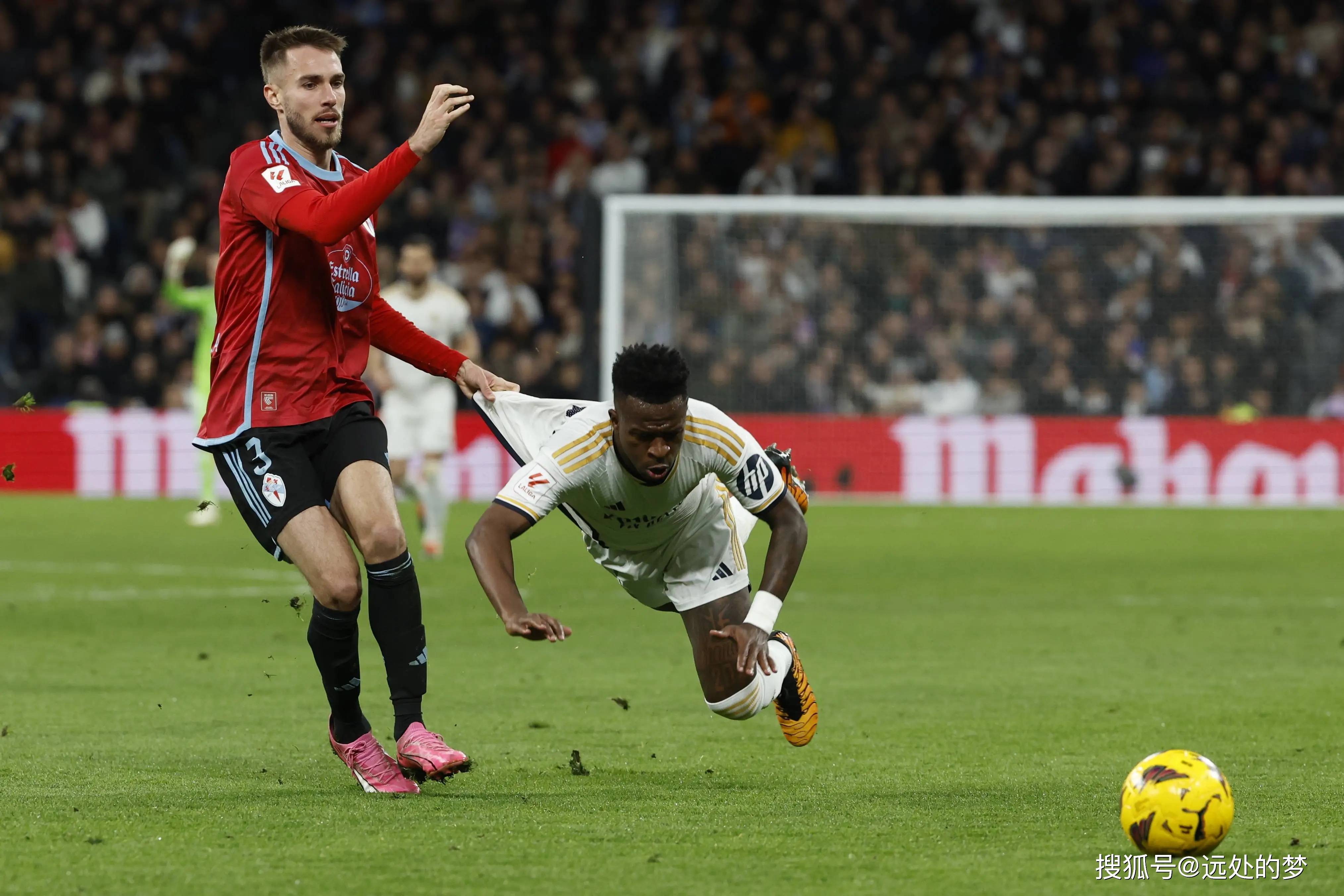 塞尔塔主场获胜，晋级淘汰赛前景一片光明