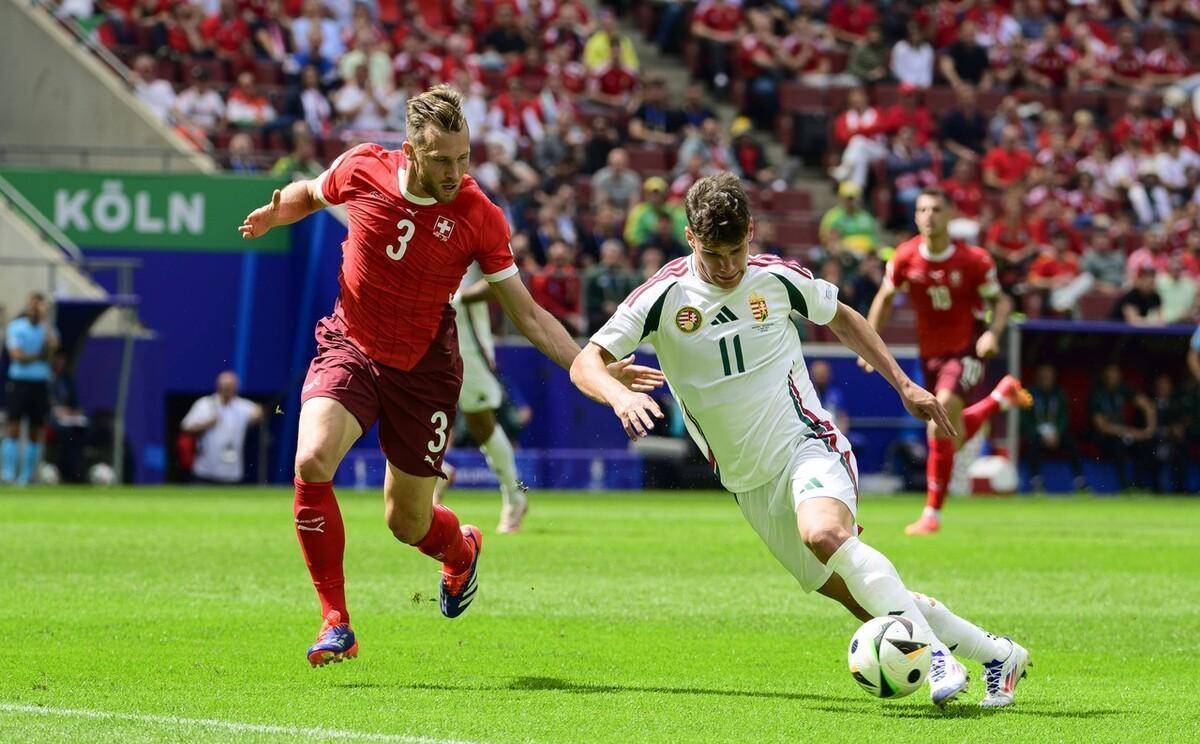 包含欧洲杯资格赛比赛精彩纷呈，球员表现出色的词条