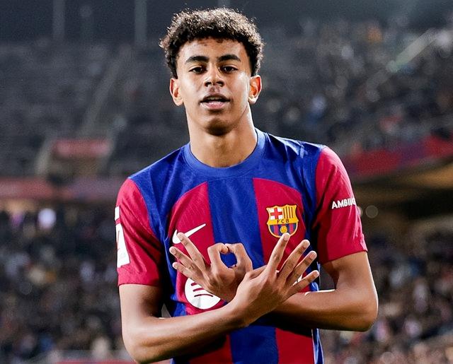 关于巴塞罗那小将崭露头角,被誉为未来之星的信息 关于巴塞罗那小将崭露头角,被誉为未来之星的信息