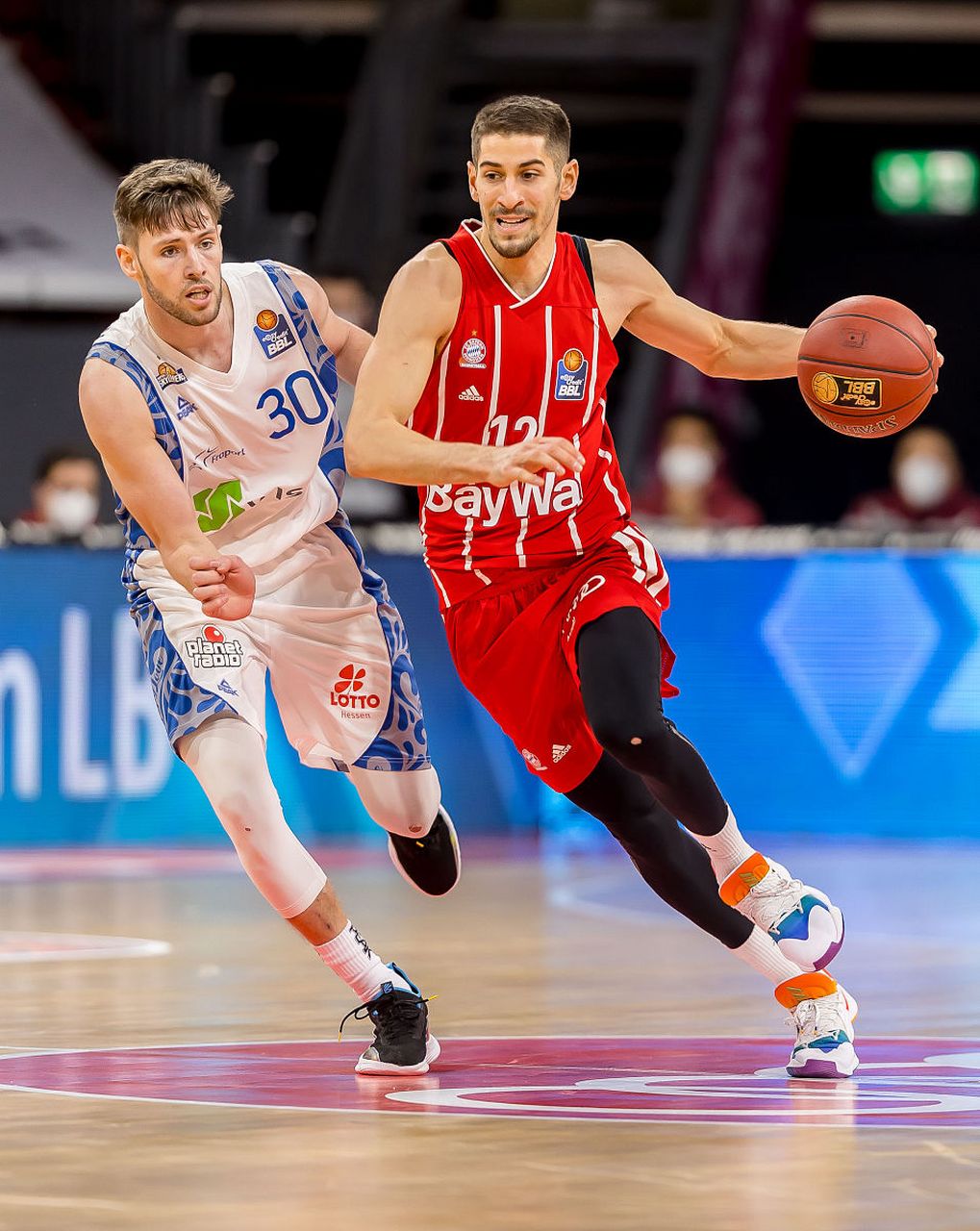 加拿大男篮意外击败强敌,晋级世界杯半决赛! 加拿大男篮意外击败强敌,晋级世界杯半决赛!