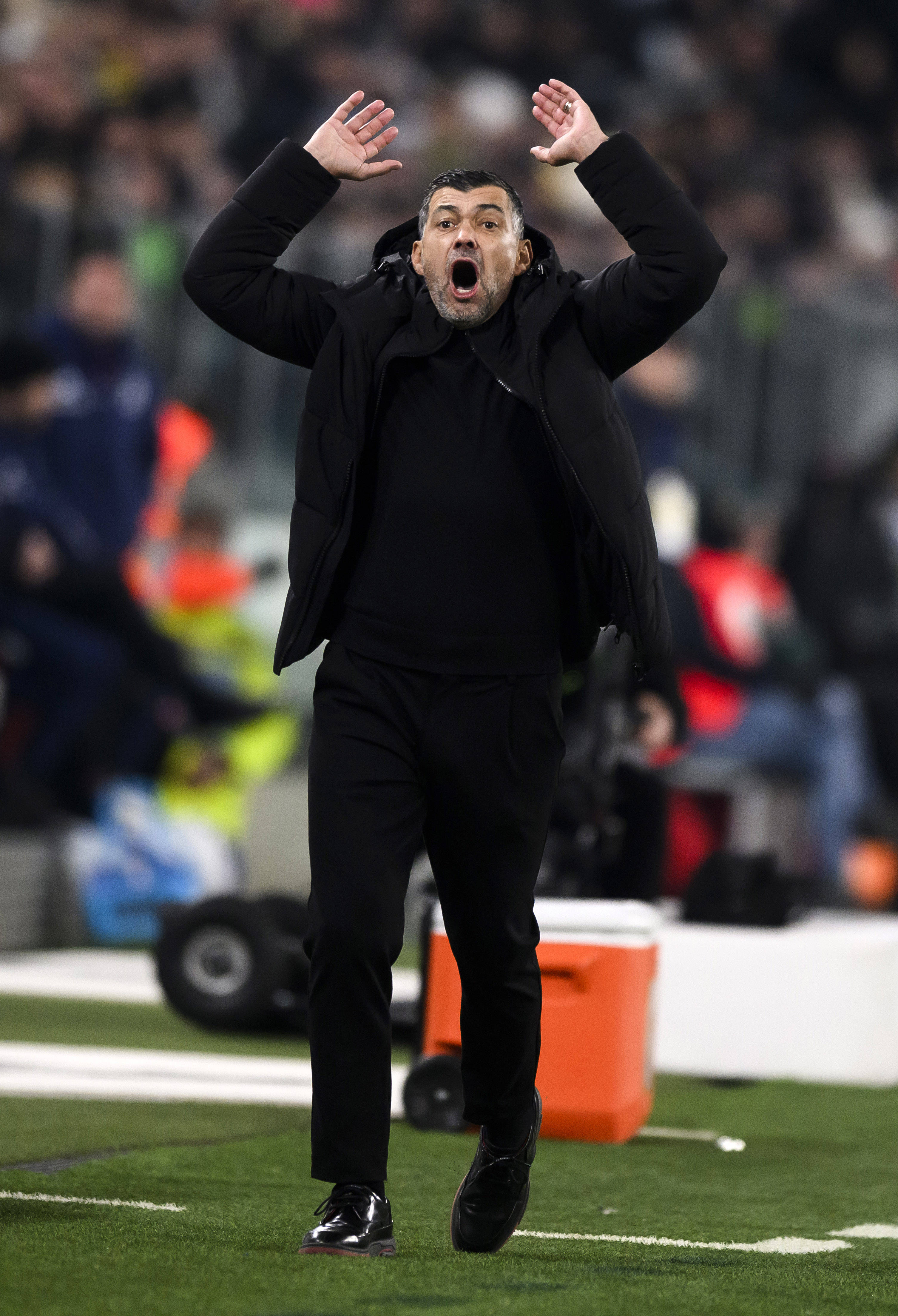 尤文图斯险胜对手,将继续争夺欧洲足球锦标赛冠军的简单介绍 尤文图斯险胜对手,将继续争夺欧洲足球锦标赛冠军的简单介绍