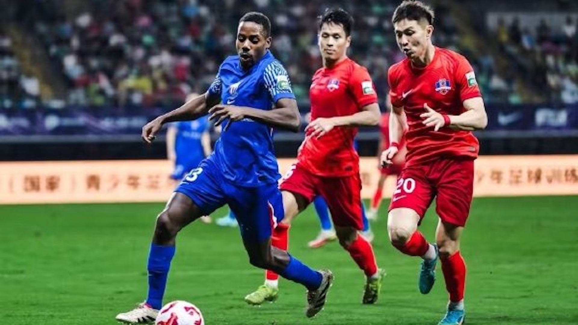 关于恒大客场击败广州富力,稳固中超领先地位的信息 关于恒大客场击败广州富力,稳固中超领先地位的信息