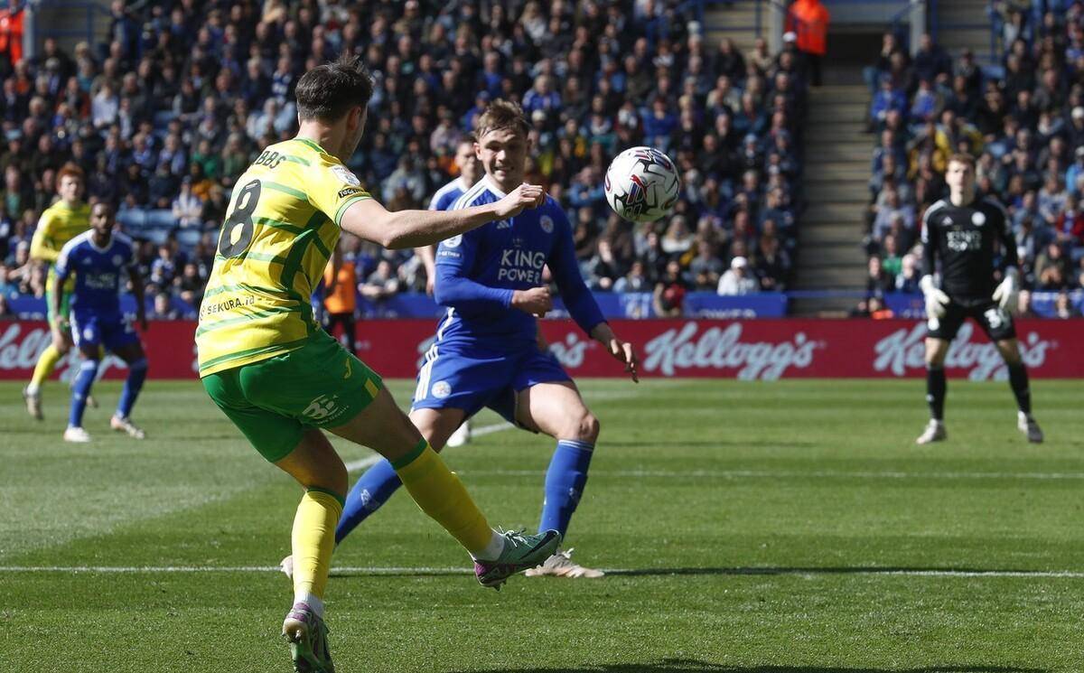 马德里德比再燃战火，双雄争夺胜利