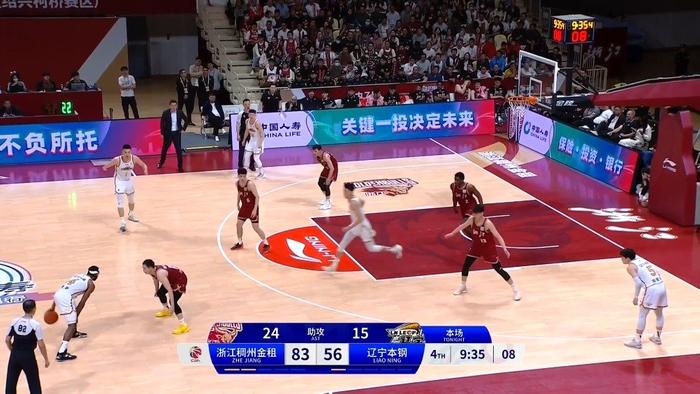 湖北男篮客场一波三折，最终抢得胜利