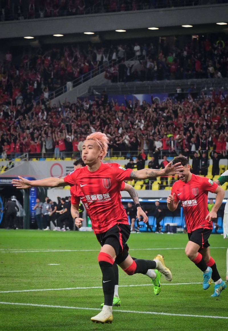 关于进攻奏效,球员斩获关键入球,锁定胜利的信息 关于进攻奏效,球员斩获关键入球,锁定胜利的信息