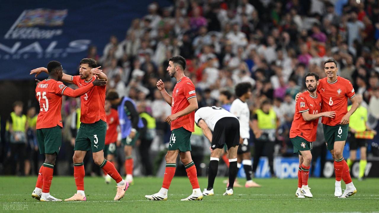 瑞士与西班牙在欧国联半决赛上演激战