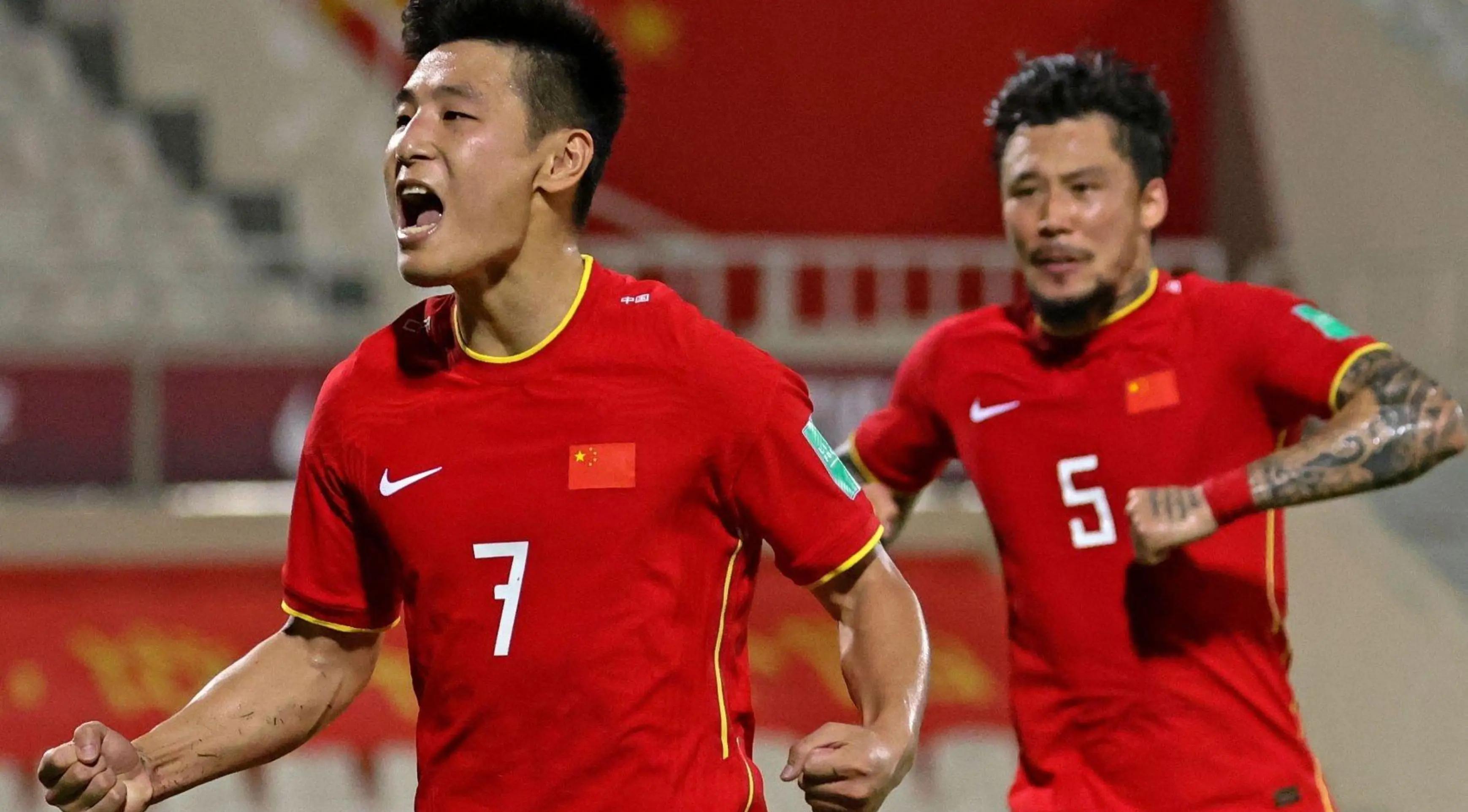 包含C罗在亚洲杯中绝杀国足,表现神勇的词条 包含C罗在亚洲杯中绝杀国足,表现神勇的词条