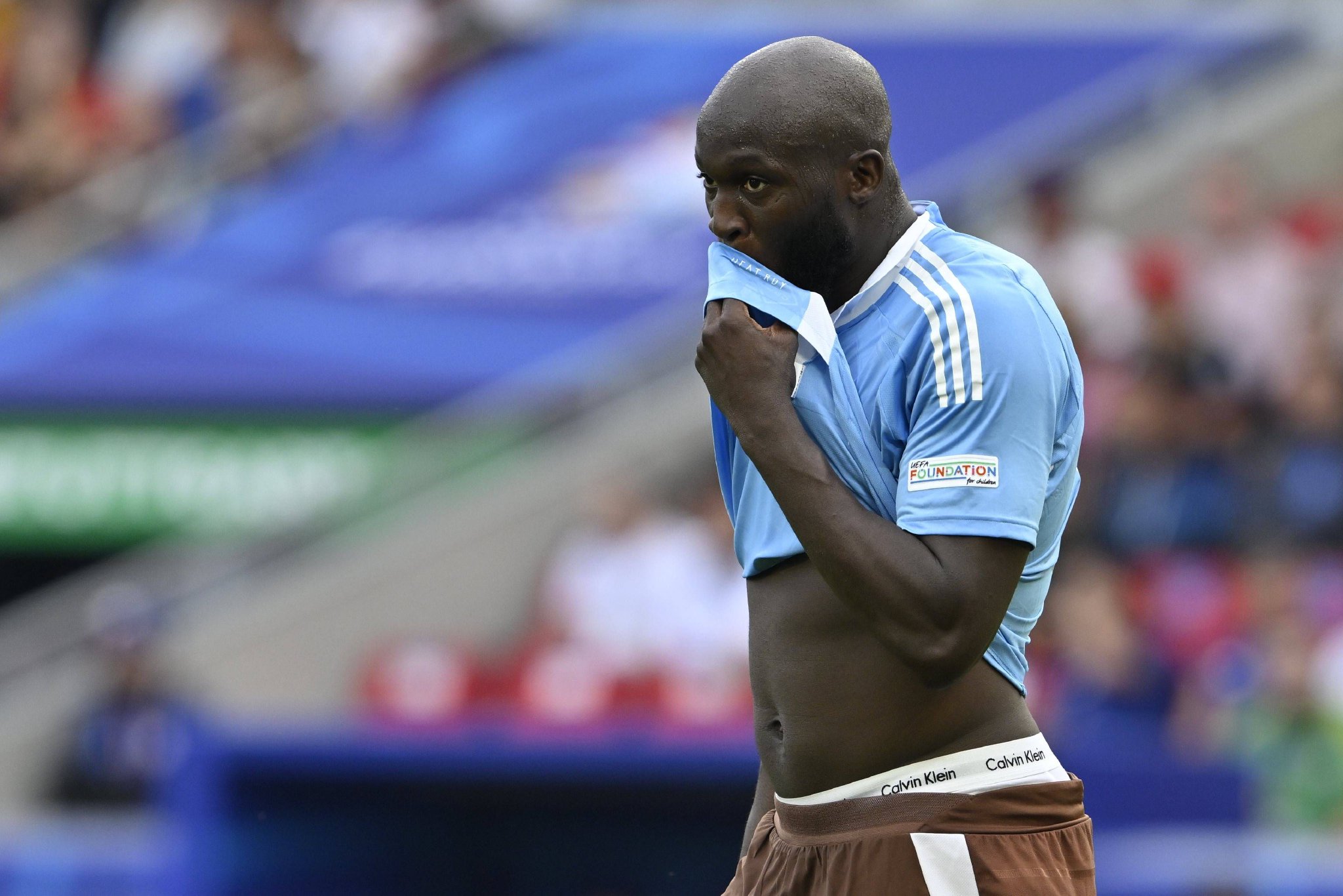 包含比利时大将首战落败,艰难晋级欧洲杯八强的词条 包含比利时大将首战落败,艰难晋级欧洲杯八强的词条