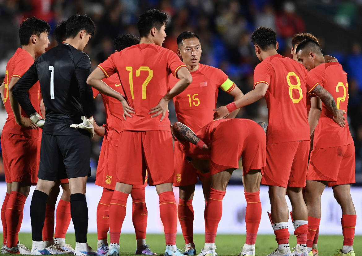 关于最新NBA：拜仁登顶国足，技术统计的信息