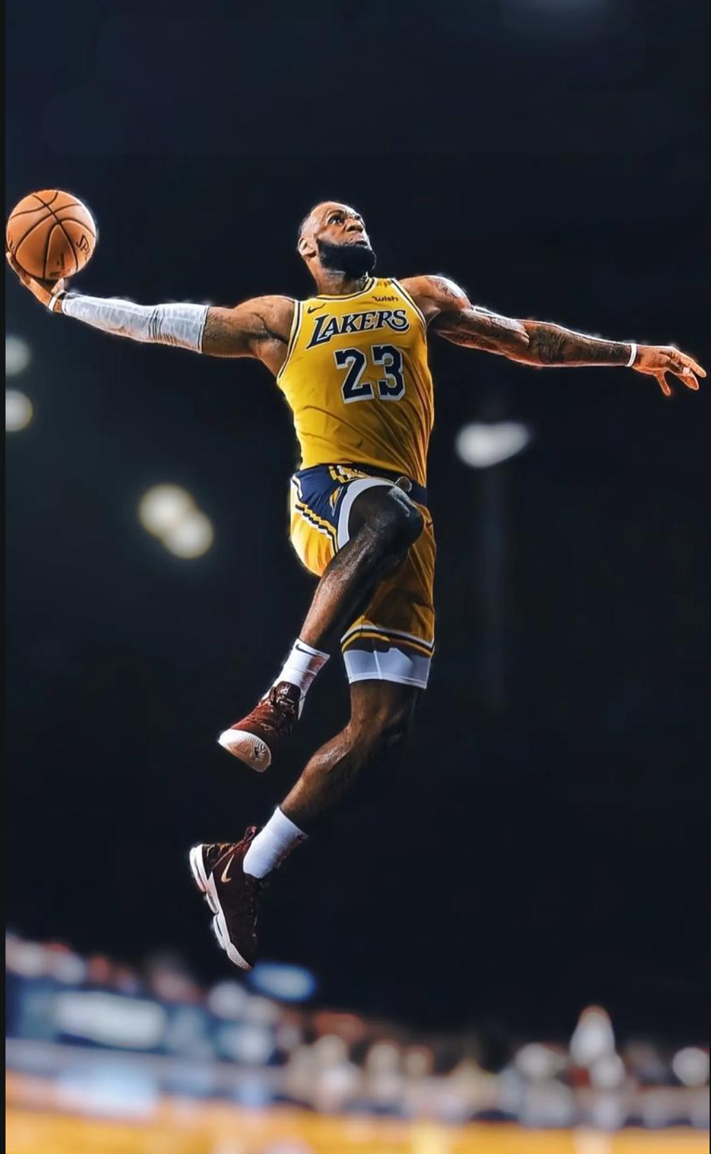 最新焦点：詹姆斯绝杀，关键一战的简单介绍