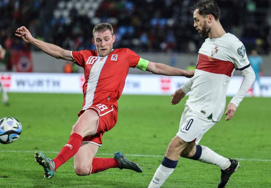 关于冰岛欧预赛卫冕,劲敌连连挑战的信息 关于冰岛欧预赛卫冕,劲敌连连挑战的信息