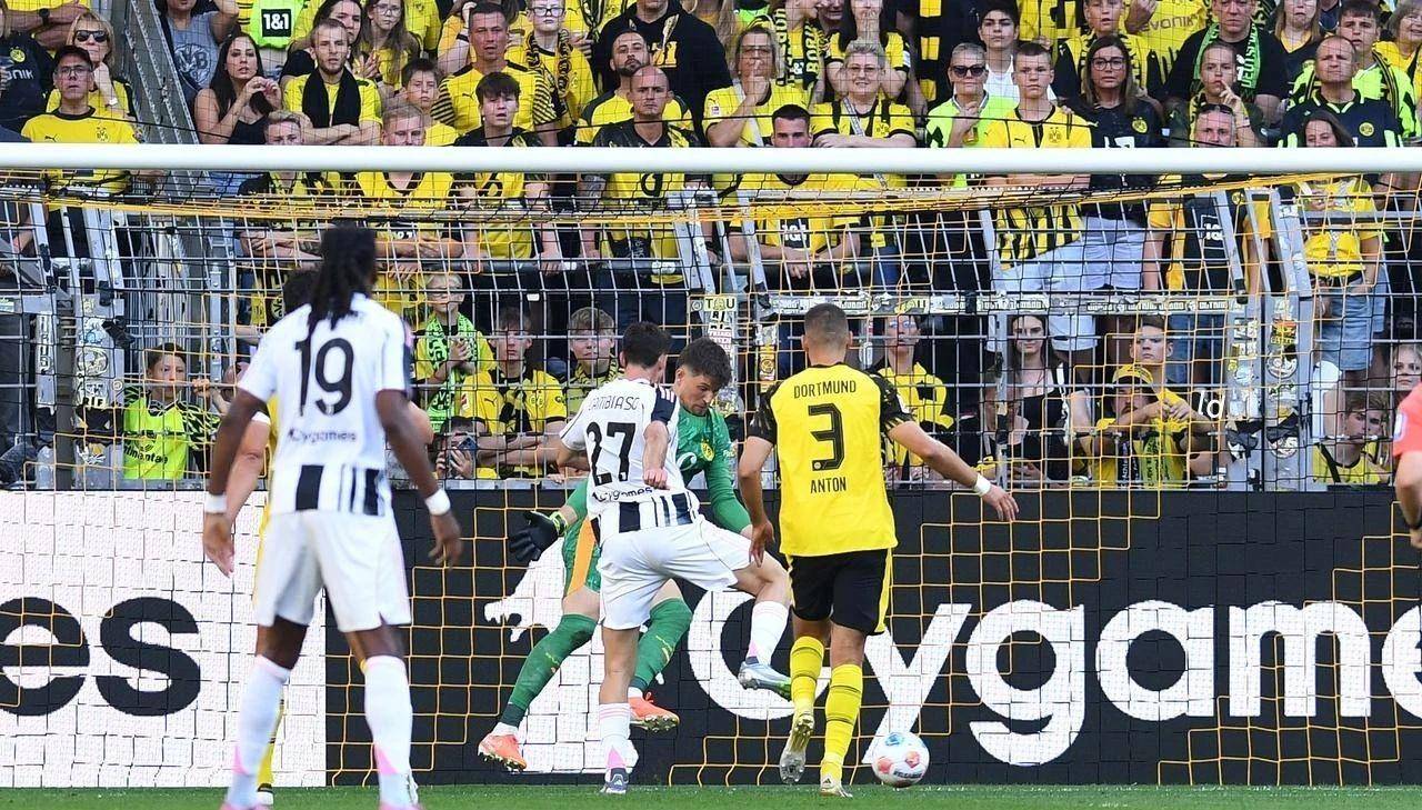 关于尤文客场逆转取胜,稳固榜首位置不动摇的信息 关于尤文客场逆转取胜,稳固榜首位置不动摇的信息