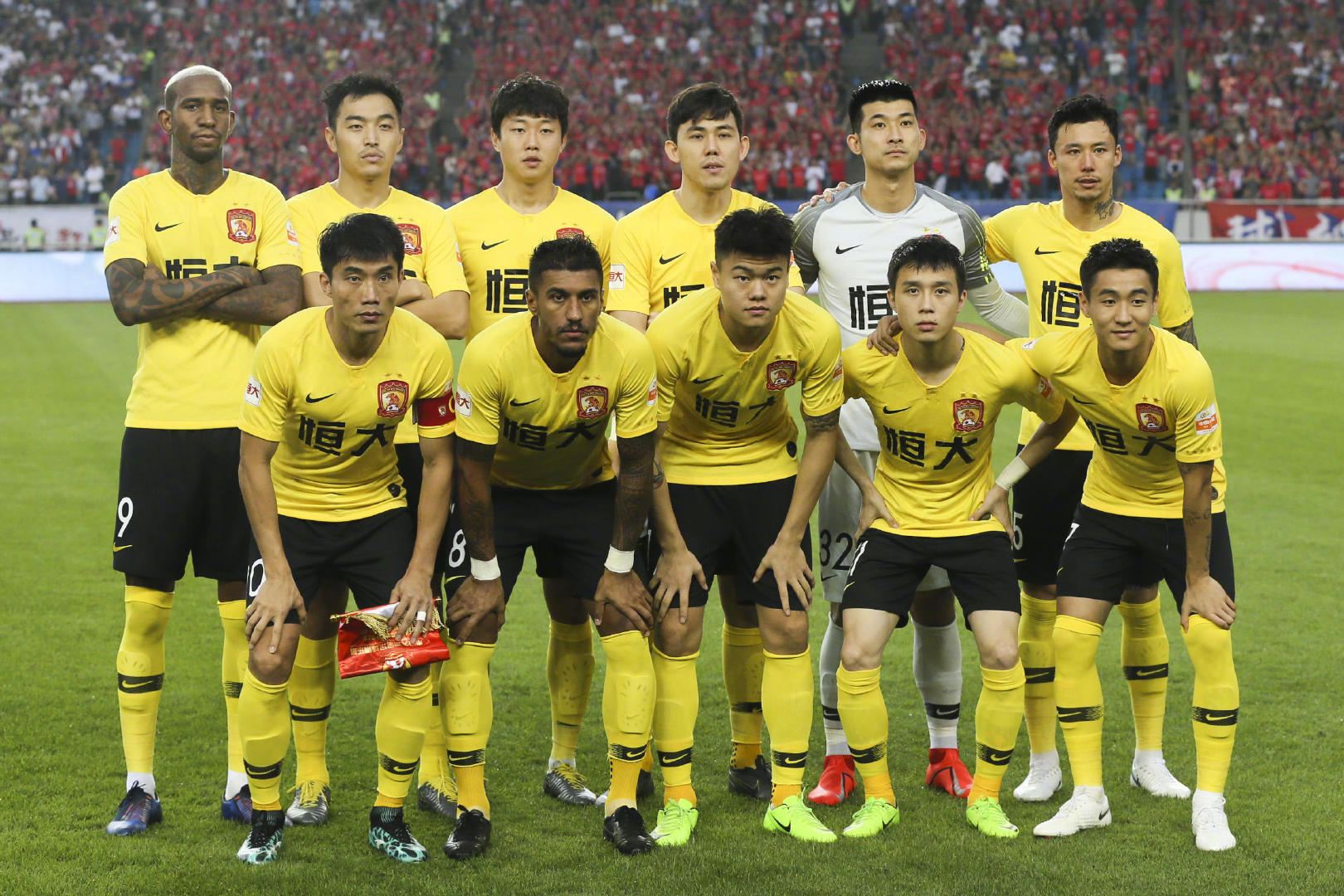 河南建业客场战平广州恒大，备战关键战役