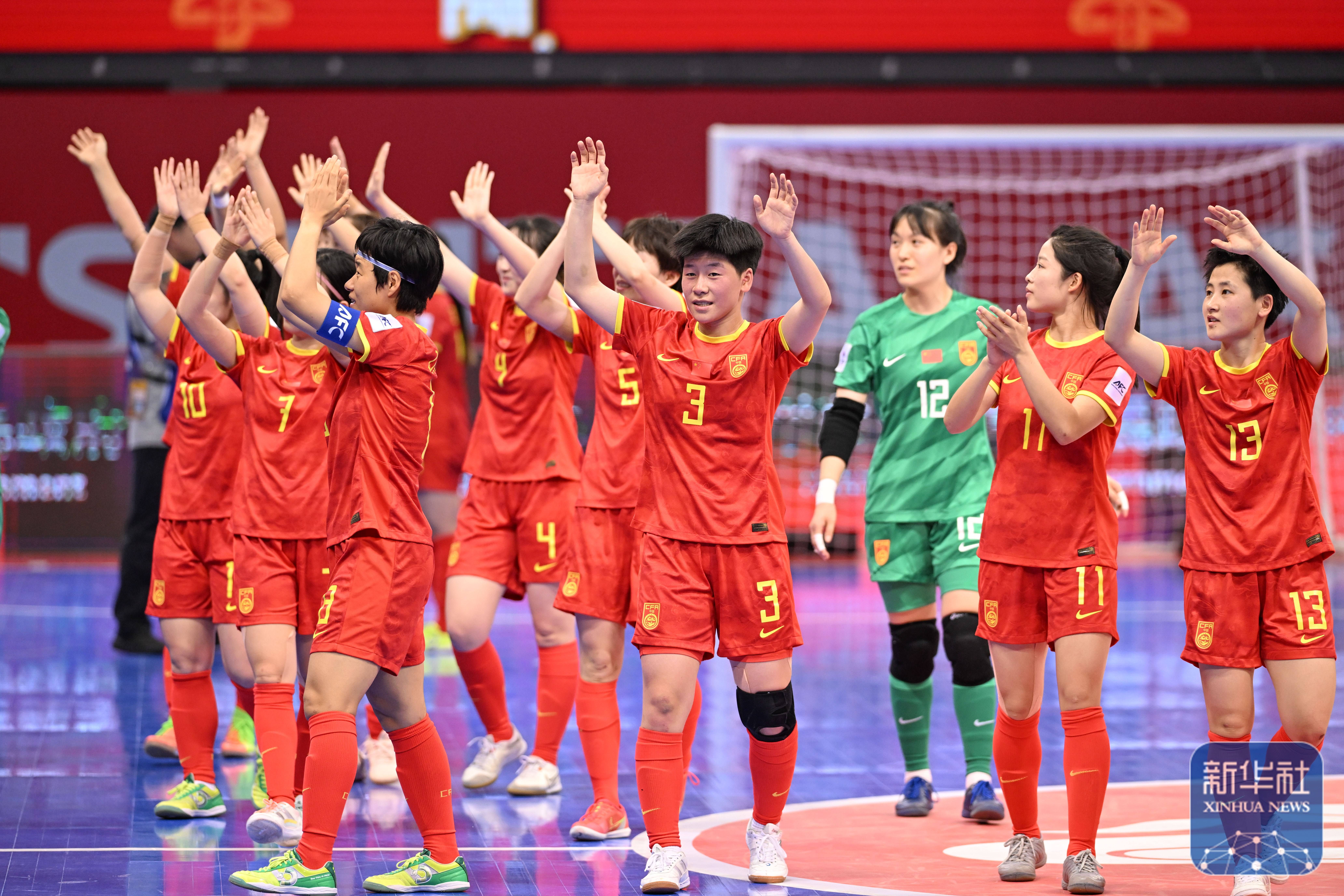 亚洲足球大赛:各队较量激情迸发 亚洲足球大赛:各队较量激情迸发