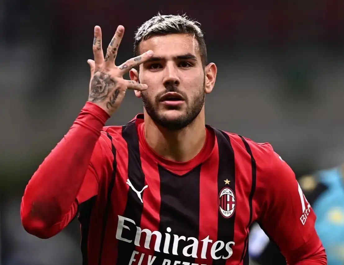 包含AC米兰主场战平萨索洛,保持不败纪录的词条 包含AC米兰主场战平萨索洛,保持不败纪录的词条