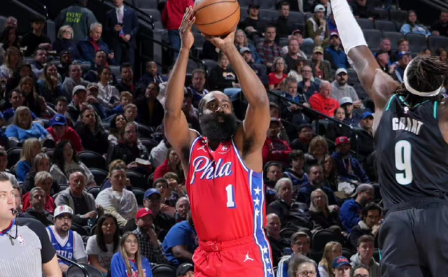 76人逆转火箭，恩比德关键三分绝杀