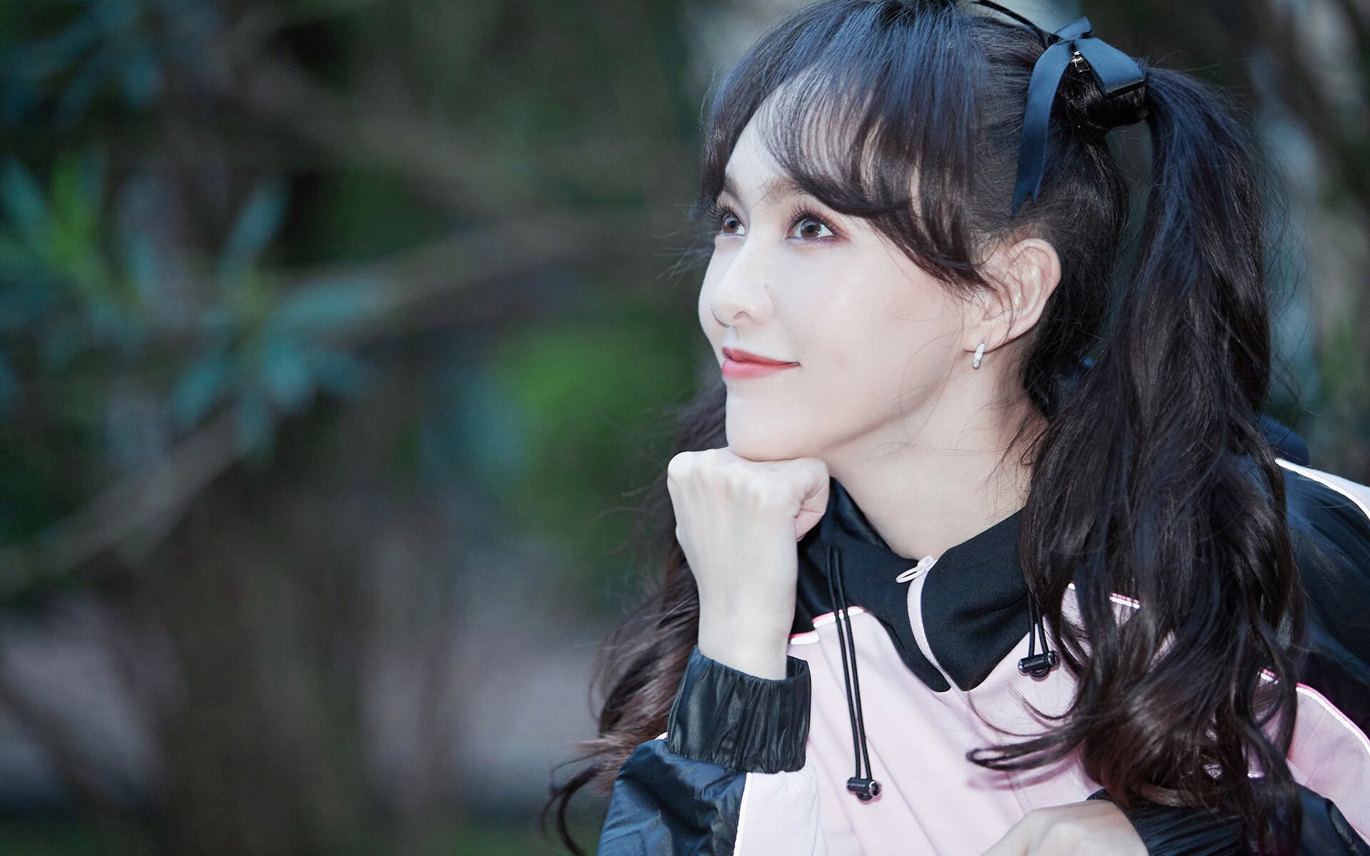 王者蓝，逆风起航，马丁内利单骑救主，比利时逆转卡塔尔展露冠军相